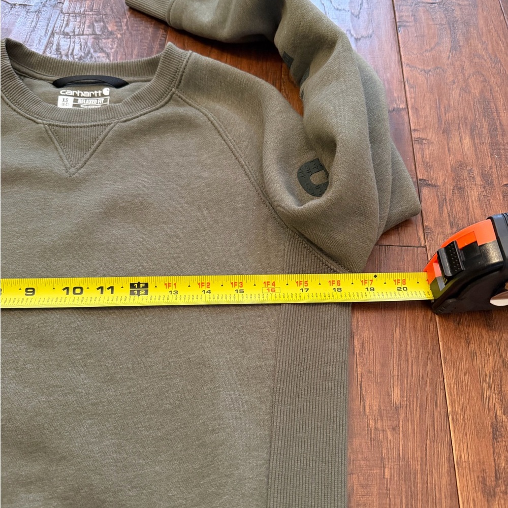 Carhartt Women's Relaxed
Fit Crewneck Logo Olive Sweatshirt - Picture 12 of 15
